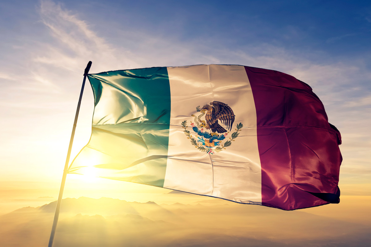 Bandera de México, orgullo de la independencia de México. 
