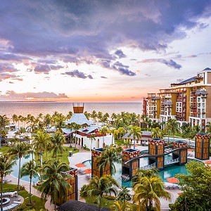 Villa del Palmar Cancun