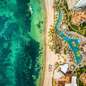 Villa del Palmar Cancun
