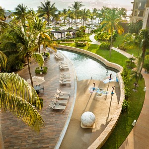 Villa del Palmar Cancun
