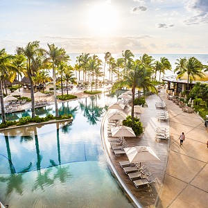 Villa del Palmar Cancun
