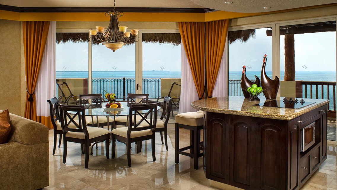 fully equipped kitchen with a central island