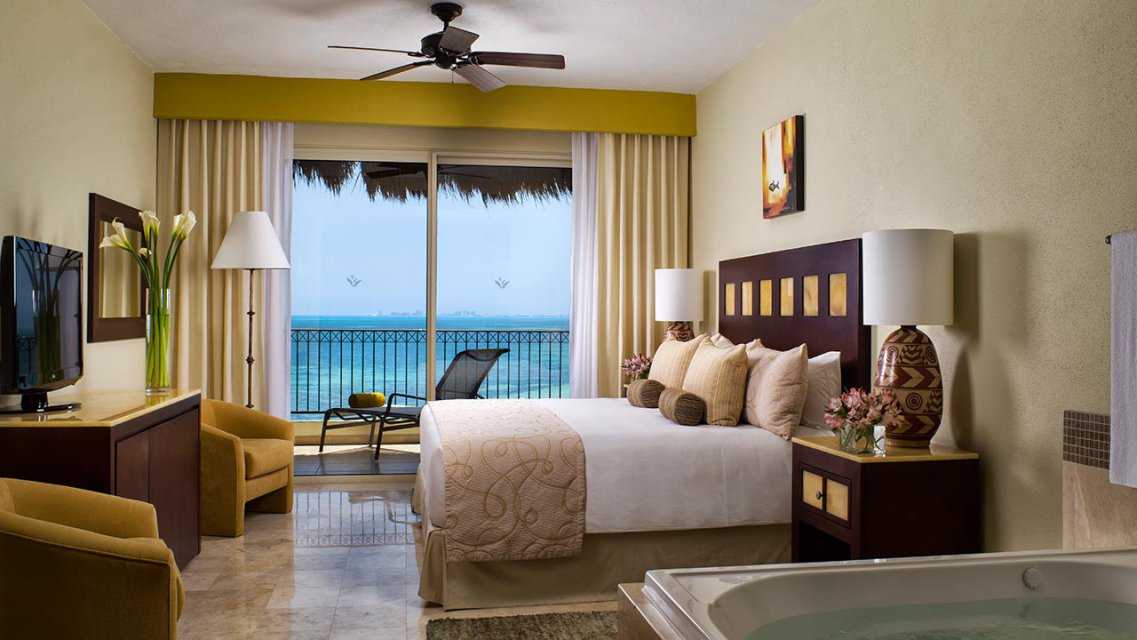 three bedroom king size bed