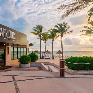 Restaurante caprichos Villa del Palmar Cancun