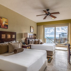 two king size bedroom ocean front