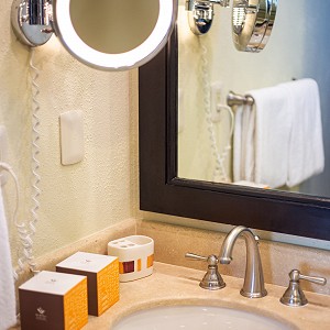 two bedroom bathroom amenities