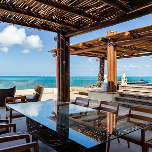 grand penthouse private terrace with jacuzzi