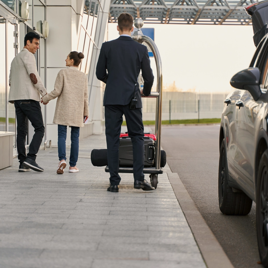 Transporte gratuito del aeropuerto al hotel*