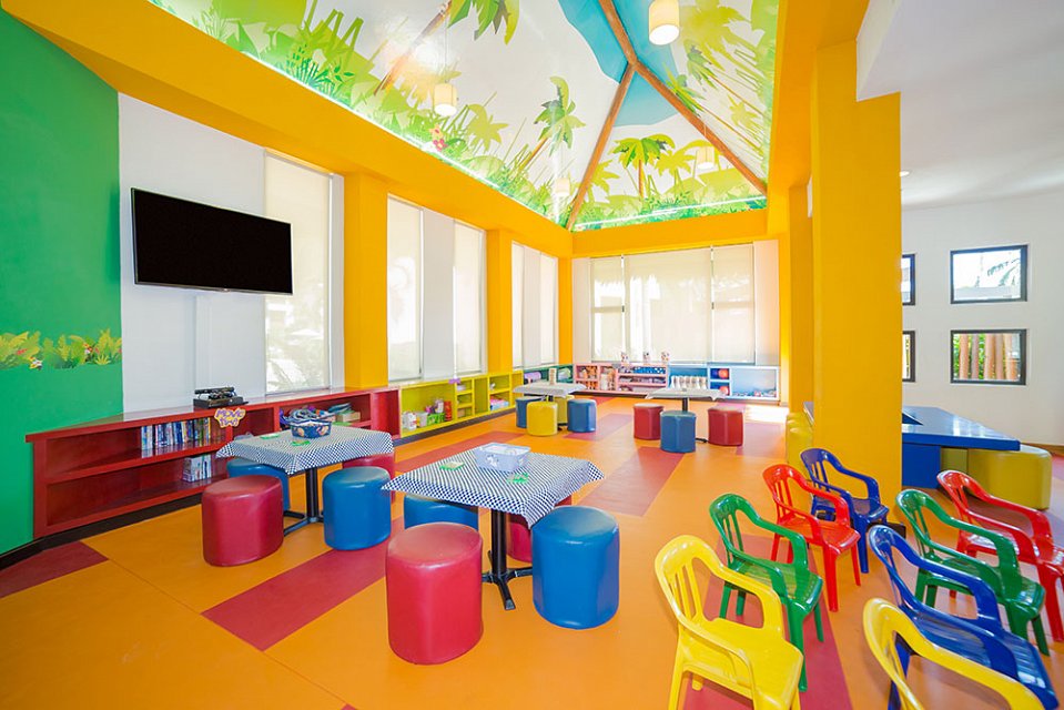 photo-villadelpalmar-facilities-kidsclub-5