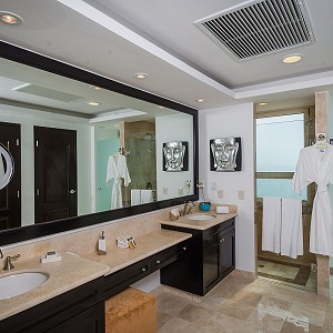 three bedroom luxury bathroom