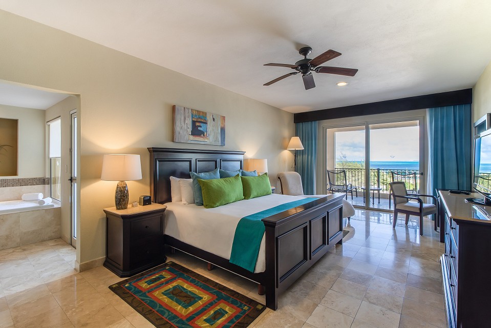 ocean front king size bed
