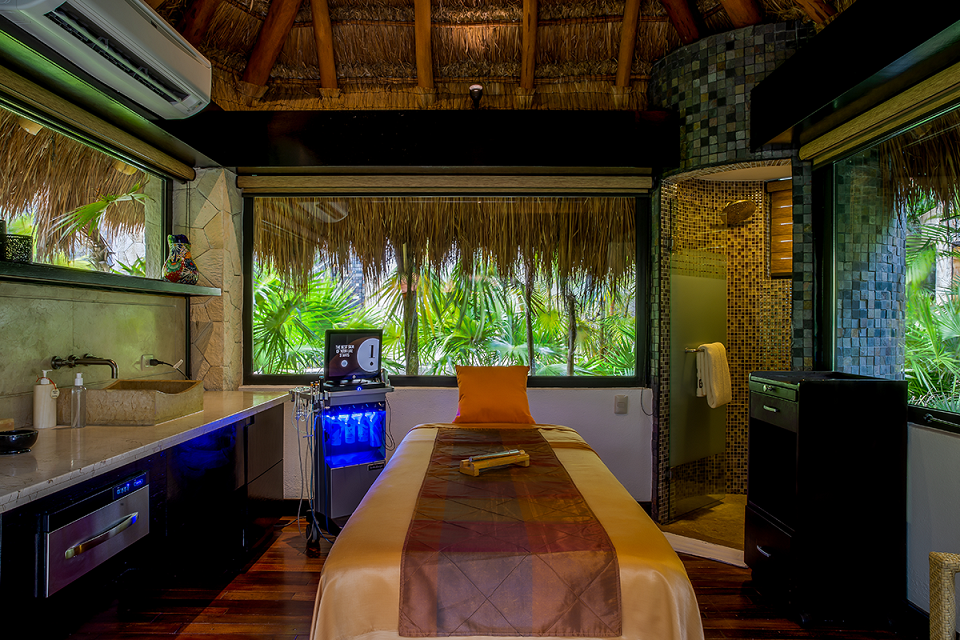 HydraFacial Village Spa Cancun
