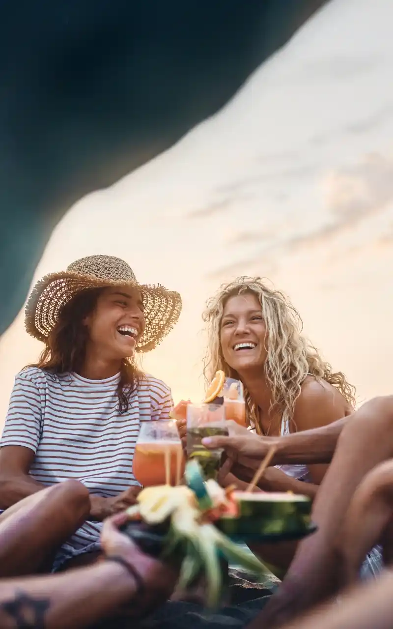 Villa del Palmar Cancun Social Groups